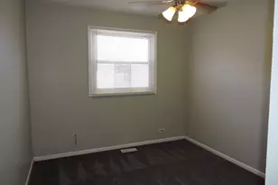 15328 Parkside Dr, Markham, IL 60428 - Photo 15