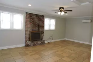 15328 Parkside Dr, Markham, IL 60428 - Photo 11