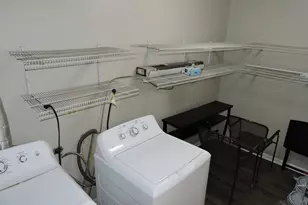 15328 Parkside Dr, Markham, IL 60428 - Photo 9