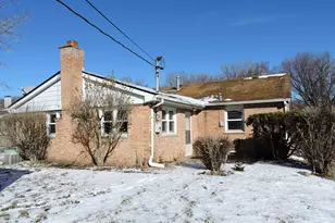 15328 Parkside Dr, Markham, IL 60428 - Photo 17