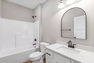 3902 Bay Cir, Champaign, IL 61822 - Photo 23