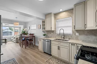 7625 W Strong Street, Harwood Heights, IL 60706 - Photo 11