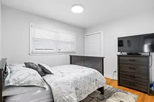 7625 W Strong St, Harwood Heights, IL 60706 - Photo 7