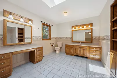 6N368 Oakwood Drive, Campton Hills, IL 60175 - Photo 11