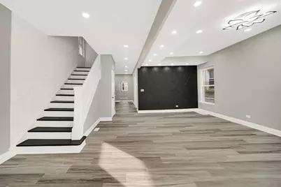 4216 W West End Avenue, Chicago, IL 60624 - Photo 3