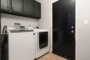 24050 W Champion Dr, Plainfield, IL 60585 - Photo 17