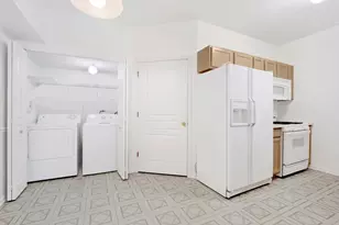 51 Arboretum Dr, Lombard, IL 60148 - Photo 9