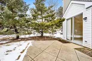 51 Arboretum Dr, Lombard, IL 60148 - Photo 25