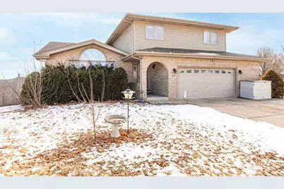 520 High Grove Drive, Minooka, IL 60447 - Photo 3