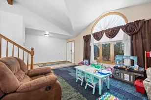 520 High Grove Dr, Minooka, IL 60447 - Photo 5