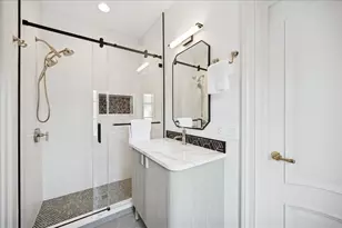 985 Pine Tree Ln, Winnetka, IL 60093 - Photo 43