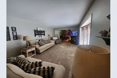 3649 Hamilton Park Road, Pinckneyville, IL 62274 - Photo 5