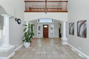 5500 Half Hollow Ct, Oswego, IL 60543 - Photo 3