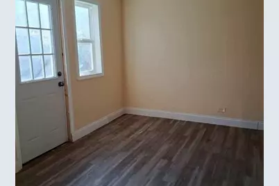 2015 Berkshire Circle #H, Carpentersville, IL 60110 - Photo 5