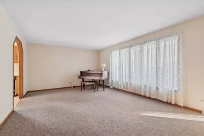 320 Garfield Avenue, New Lenox, IL 60451 - Photo 3