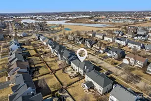 810 Georgetown Dr, Oswego, IL 60543 - Photo 31