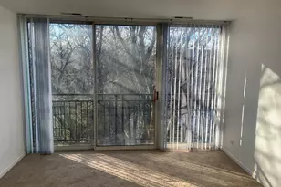 5820 Oakwood Dr, Lisle, IL 60532 - Photo 5