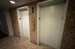 5820 Oakwood Dr, Lisle, IL 60532 - Photo 11