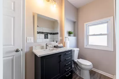 606 Bellwood Avenue, Bellwood, IL 60104 - Photo 15