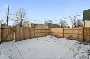 818 S Karlov Ave, Chicago, IL 60624 - Photo 21