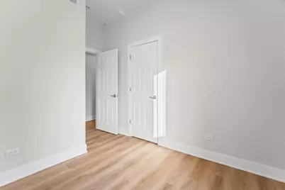 818 S Karlov Avenue, Chicago, IL 60624 - Photo 15