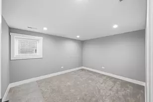 4422 W Iowa St, Chicago, IL 60651 - Photo 39