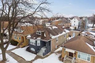 4422 W Iowa St, Chicago, IL 60651 - Photo 3