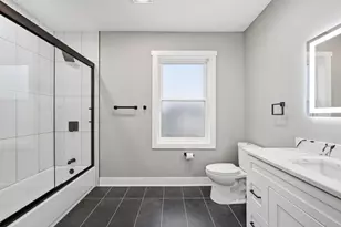 4422 W Iowa St, Chicago, IL 60651 - Photo 21