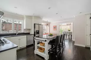 2775 Sheridan Rd, Evanston, IL 60201 - Photo 13