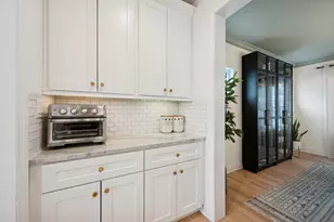 1605 Elmdale Ave, Glenview, IL 60026 - Photo 7