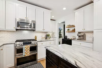 1605 Elmdale Avenue, Glenview, IL 60026 - Photo 9