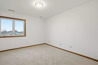16236 Princeton Avenue, Tinley Park, IL 60477 - Photo 15