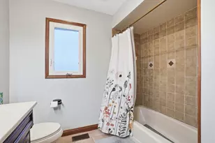 16236 Princeton Ave, Tinley Park, IL 60477 - Photo 23