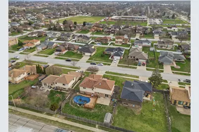 16236 Princeton Avenue, Tinley Park, IL 60477 - Photo 29