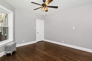 5637 N Christiana Ave, Chicago, IL 60659 - Photo 13