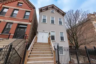 1426 N Greenview Ave, Chicago, IL 60642 - Photo 1