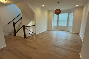 4424 Monroe Ct, Naperville, IL 60564 - Photo 5