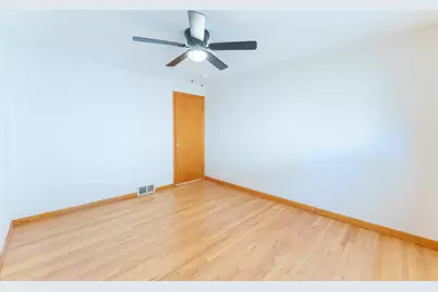 6210 W 64th Street, Chicago, IL 60638 - Photo 9