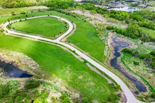 4311 Red Tail Ln, Johnsburg, IL 60051 - Photo 5