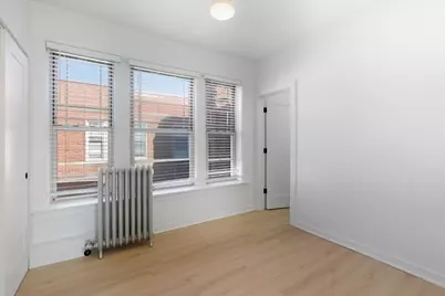 6977 N Bell Avenue #3, Chicago, IL 60645 - Photo 7