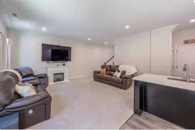 3363 Helene Rieder Drive, Montgomery, IL 60538 - Photo 3