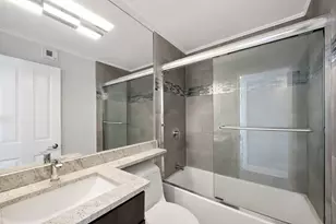 1660 N Lasalle Dr, Chicago, IL 60614 - Photo 15