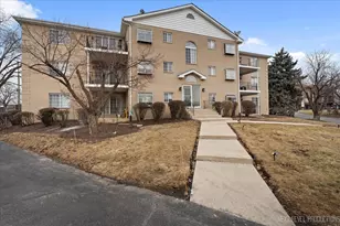 1258 Chalet Rd, Naperville, IL 60563 - Photo 7