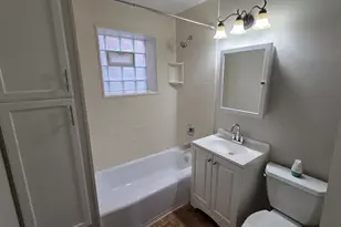 5048 W Agatite Ave, Chicago, IL 60630 - Photo 9