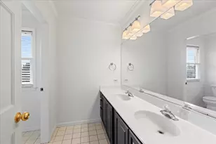 2321 Steeple Chase Circle W, Libertyville, IL 60048 - Photo 35