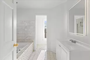 2321 Steeple Chase Circle W, Libertyville, IL 60048 - Photo 29