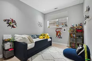 1437 W Diversey Pkwy, Chicago, IL 60614 - Photo 17