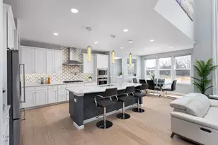 1127 Hibbard Rd, Naperville, IL 60563 - Photo 5