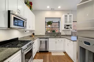 2501 N Wayne Ave, Chicago, IL 60614 - Photo 13