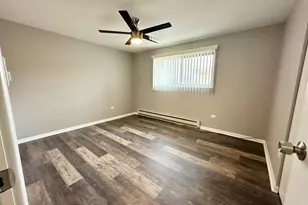 6334 W 65th St, Chicago, IL 60638 - Photo 7